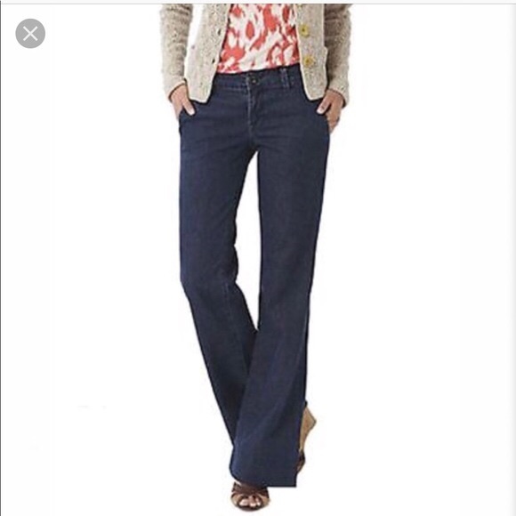 J. Brand ~ jeans in the Seline obsidian style - Picture 3 of 8